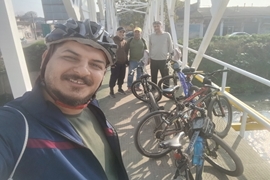 دوچرخه سواری گروهی همکاران معاونت بهداشتی دانشگاه به مناسبت هفته خودمراقبتی